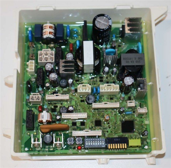 Rinnai OEM 104000229 PC Board Assembly Kit Compatible with Rinnai Tankless & Heaters